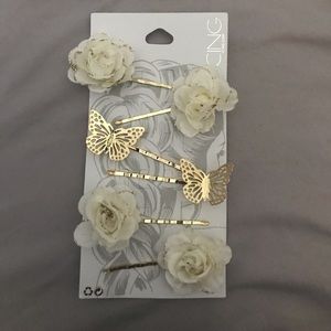 Hair clips and flower crown